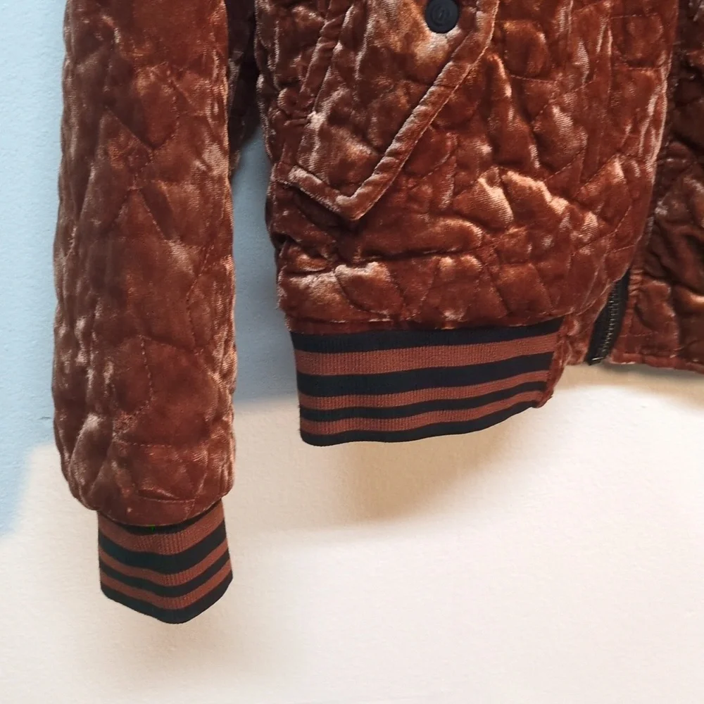 Bernardo Quilted Velvet Bomber Jacket, Size S - Picture 5 of 12